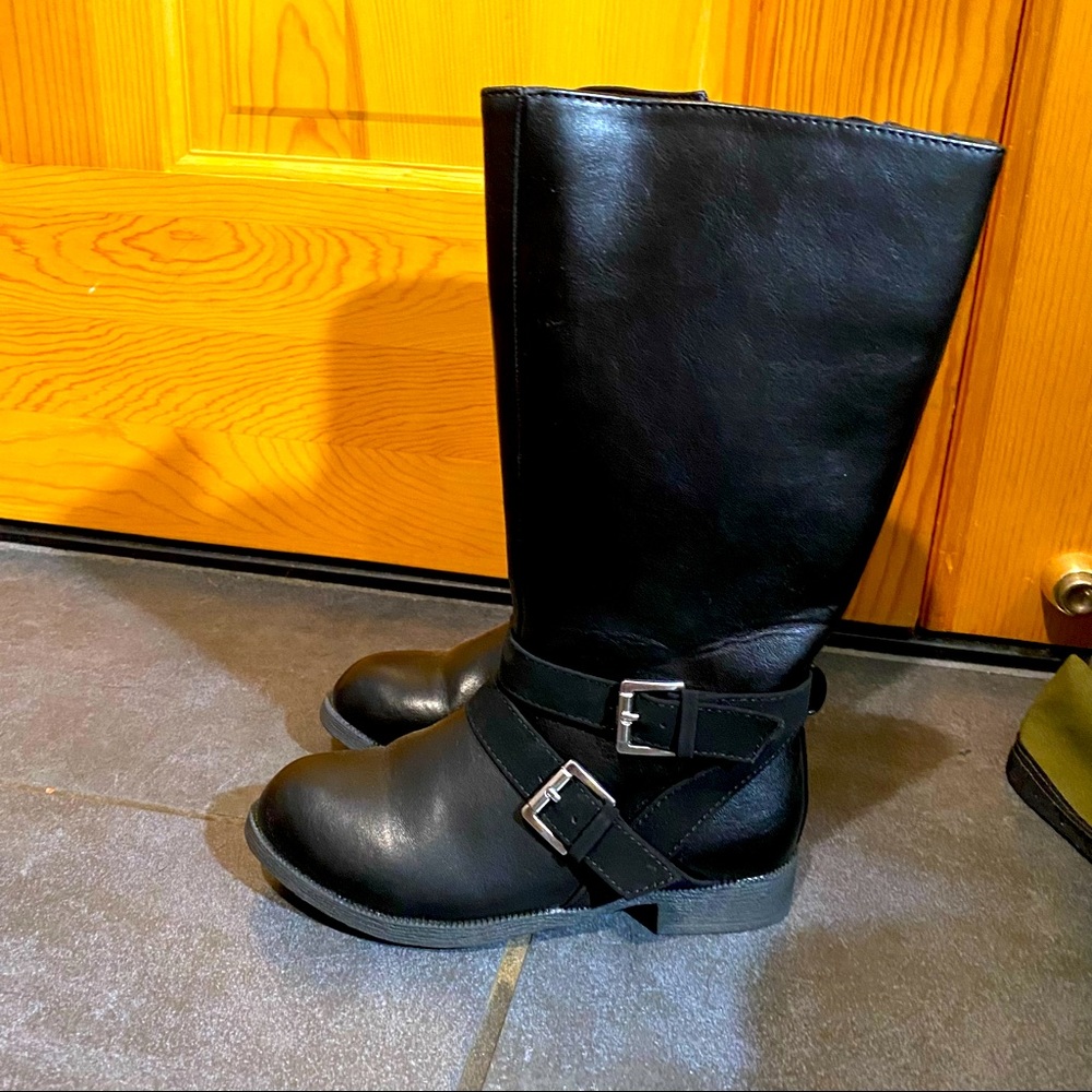 Black boots kids 12